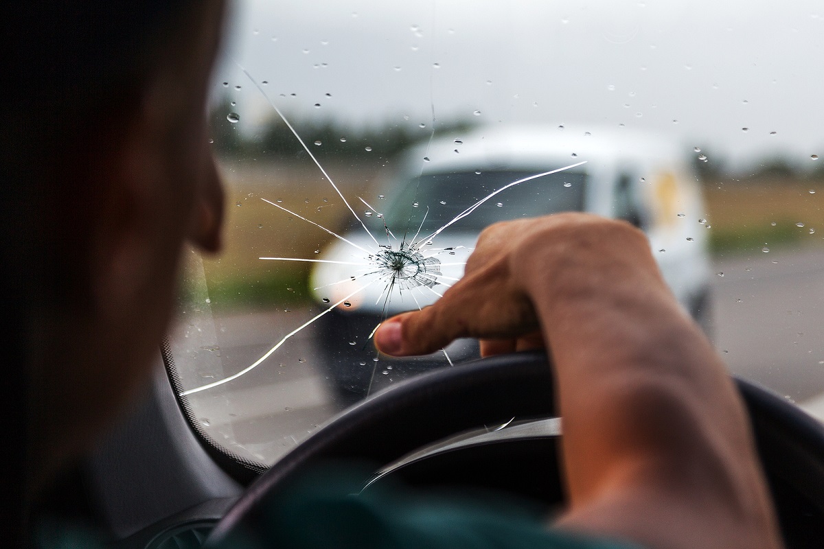 Can A Car Windshield Crack Be Repaired 